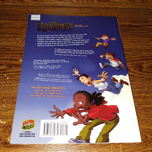 Elsewhere: The Shadow Door Trade Peperback (Graphic Universe,, 2009) - Picture 2 of 3